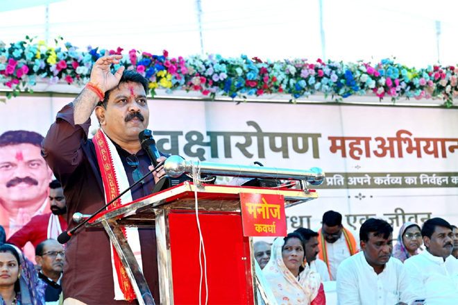 जन्मदिवस पर उप मुख्यमंत्री विजय शर्मा ने किया पौधारोपण, हजारों लोगों के साथ दिया हरियाली का संदेश