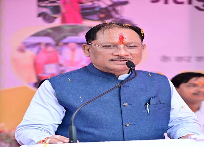 जशपुर में आधुनिक फुटबॉल स्टेडियम के निर्माण के लिए 5.49 करोड़ रुपये की प्रशासकीय स्वीकृति