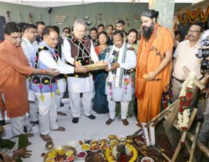हरेली तिहार पर मुख्यमंत्री निवास में साकार हुई छत्तीसगढ़ की लोक संस्कृति, कृषि परंपरा और ग्रामीण जीवन की जीवंत झांकी