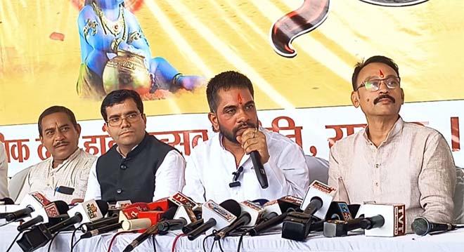गुढ़ियारी में 5 सितंबर को होगा भव्य दही हांडी उत्सव का आयोजन, बी प्राक और लखबीर सिंह लक्खा बिखेरेंगे जलवा, भगवान श्रीकृष्ण की भक्ति में लीन होगा रायपुर