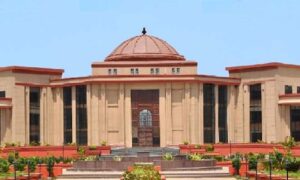 अनुकंपा पर नियुक्ति को लेकर छत्तीसगढ़ हाई कोर्ट का बड़ा फैसला, नौकरी में बड़े बच्चे को मिलेगी प्राथमिकता