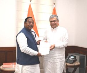 मंत्री रामविचार नेताम की पहल से बलरामपुर-रामानुजगंज में जल्द खुलेगा रेलवे रिजर्वेशन काउंटर