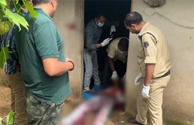 प्रेमी ने काटा अपना गला : लिव-इन में रह रहे युवक की मिली लाश, प्रेमिका ने भी काटा अपना गला