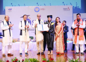 शिक्षा केवल उपाधि प्राप्त करने का माध्यम नहीं, समाज और मानवता के प्रति उत्तरदायित्व निभाने का संकल्प है : राज्यपाल रमेन डेका