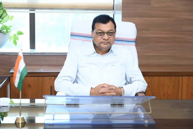 उद्योग मंत्री लखन लाल देवांगन की पहल से कोरबा शहर के मुख्य मार्गों के डामरीकरण के लिए 17 करोड़ से अधिक की राशि हुई जारी