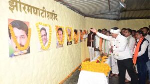 स्वतंत्रता दिवस के मौके पर डिप्टी सीएम विजय शर्मा झीरम घाटी पहुंचे, बोले – बस्तर खुली और आजाद हवा में सांस ले रहा है