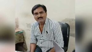 रिश्वतखोरी पर एसीबी का शिकंजा : 10 हजार लेते निगम का क्लर्क रंगे हाथ गिरफ्तार, कार्यालय में मचा हड़कंप