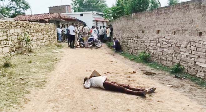 सिर पर पत्थर मारकर अधेड़ की हत्या, सांस्कृतिक कार्यक्रम देखने गया था राजाराम साहू, जांच में जुटीं पुलिस