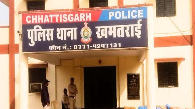 नाबालिग से लाखों की वसूली : नाबालिग व उसकी माँ के खिलाफ जुर्म दर्ज, मारपीट कर हाथ-पैर तोड़ने की देते थे धमकी