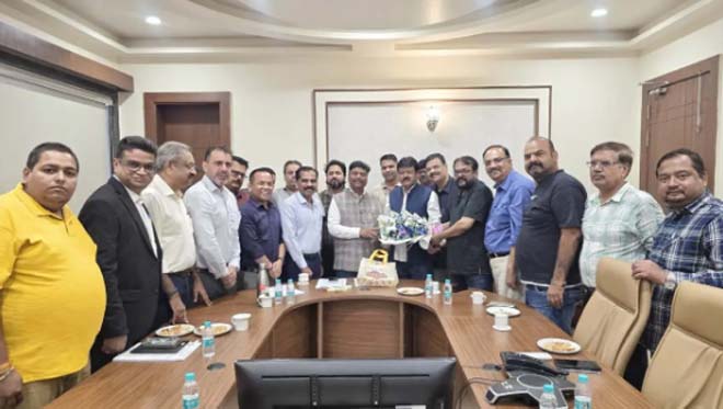 परिवहन मंत्री से मिले बस आनर फेडरेशन : यात्री किराया बढ़ाने पर फैसला जल्द, 75% बढ़ाने की मांग