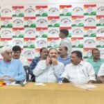 ढालदास के बाद कांग्रेस में जॉइनिंग का सिलसिला जारी, आप के दिग्गज ने 100 कार्यकर्ताओं संग थामा दामन