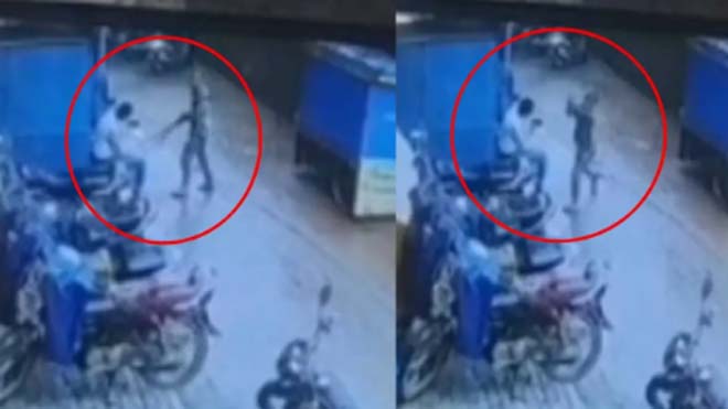 सनकी बदमाश की दबंगई : बाइक पर बैठे युवक के सिर पर बरसा दिया डंडा, सीसीटीवी फुटेज मे कैद हुई करतूत