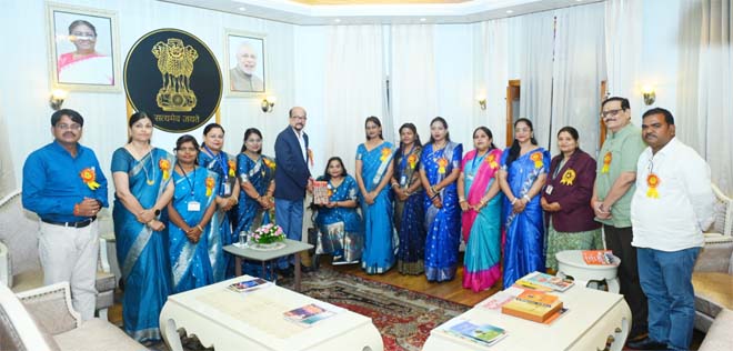 दृष्टिबाधित विद्यार्थियों को शिक्षा की मुख्यधारा से जोड़ने के लिए और अधिक प्रयास जरूरी : राज्यपाल रमेन डेका