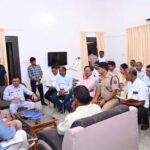 सेवा संकल्प अभियान की तैयारियों को लेकर प्रभारी मंत्री श्री लखनलाल देवांगन ने की समीक्षा