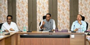 ‘अक्टूबर में हर निर्माणाधीन स्थल पर दिखे काम, बरसात के बाद युद्धस्तर पर शुरू हो निर्माण’, लोक निर्माण विभाग के सचिव ने पुल-पुलियों और राष्ट्रीय राजमार्गों के कार्यों की समीक्षा की