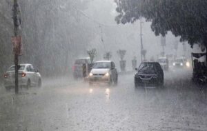 भारी उमस के बाद छत्तीसगढ़ में फिर बदला मौसम, आज से तेज बारिश के आसार, जानें मौसम का अपडेट