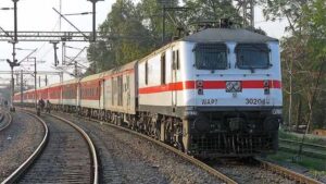 रेल यात्रियों के लिए खुशखबरी! बिलासपुर जोन की 26 ट्रेनों में लगे एलएचबी कोच, अब सुरक्षित और आरामदायक होगी यात्रा