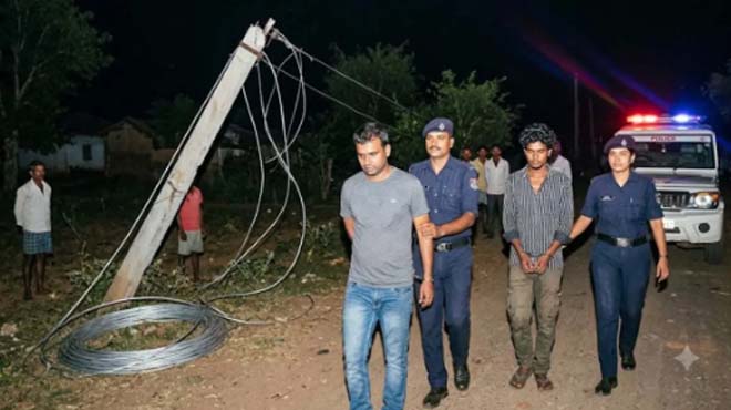 कर्मचारी ही निकले चोर : चालू लाइन से लाखों के कंडक्टर तार की कर ली चोरी, 2 आरोपी गिरफ्तार