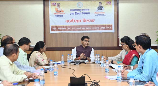 700 सहायक प्राध्यापकों की भर्ती और पदोन्नति प्रक्रिया में अनावश्यक विलंब न करें : उच्च शिक्षा मंत्री टंक राम वर्मा