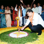 उप मुख्यमंत्री विजय शर्मा ने मां दंतेश्वरी मंदिर में दीप प्रज्ज्वलित कर किया ‘सेवा संकल्प अभियान’ का बस्तर में किया शुभारंभ