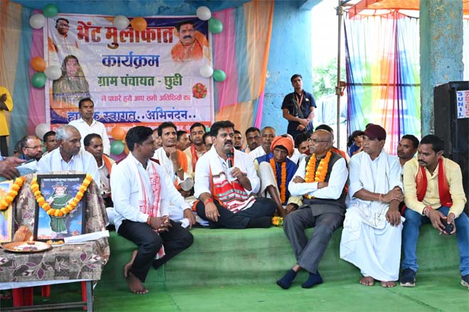 ग्राम छुई में ग्रामीणों के बीच पहुंचे उप मुख्यमंत्री विजय शर्मा, सुनी समस्याएं और विकास की मांगों पर की घोषणाएं