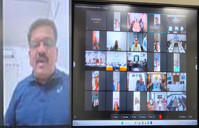 उपमुख्यमंत्री विजय शर्मा ने जिला पंचायत प्रतिनिधियों से वीसी द्वारा की वीबी-जीरामजी के प्रभावी क्रियान्वयन पर की चर्चा