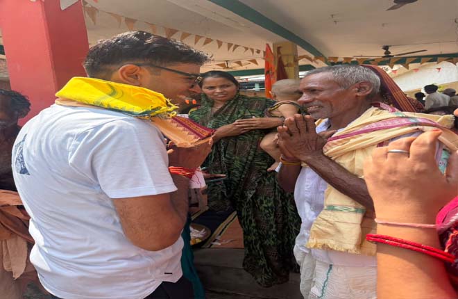 ग्रामवासियों से संवाद कर वित्त मंत्री ओपी चौधरी ने सुनी समस्याएं और मांगें