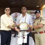 देश के सबसे तेज धावक अनिमेष कुजूर का सरगुजा पुलिस ने किया सम्मान, 100 मीटर में 10.14 सेकंड का है सर्वश्रेष्ठ समय