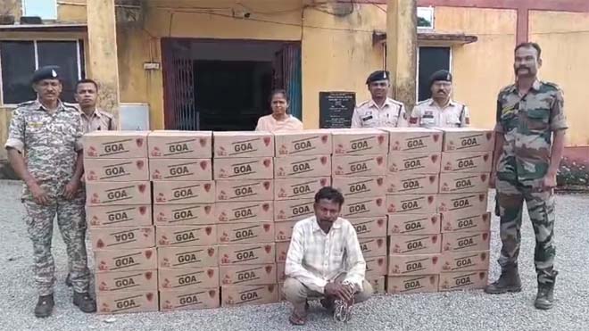 75 पेटी अवैध शराब जब्त : दशहरा मेले में बेचने की थी तैयारी, पुलिस की छापेमारी में पकड़ाया एक आरोपी