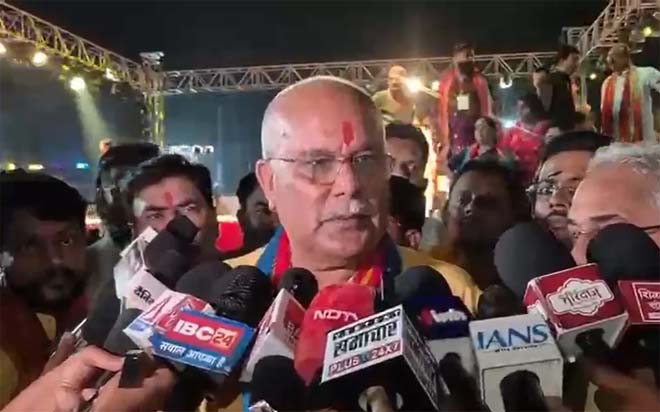 VIDEO : भूपेश बघेल ने उठाए मूर्ति पूजा पर सवाल! भाजपा ने कहा- पूर्व सीएम ने किया सनातन का अपमान…