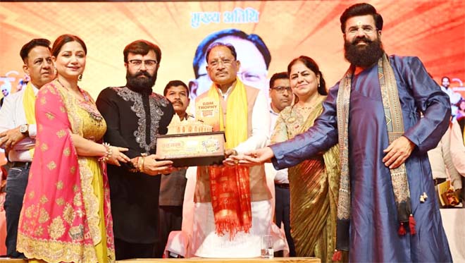 गरबा महोत्सव हमारी समृद्ध सांस्कृतिक परंपरा और मातृशक्ति के सम्मान का प्रतीक : मुख्यमंत्री विष्णु देव साय