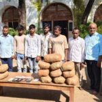 15 लाख के गांजा के साथ दबोचे गए 7 तस्कर, पत्रकार के साथी होने का हवाला देकर बचने का करते थे प्रयास