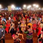 मनचलों की खैर नहीं! रायपुर में गरबा पंडालों में सादे ड्रेस में तैनात रहेगी महिला पुलिस, हरकतों पर होगी पैनी नजर