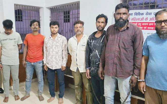 300 रुपये किलो बेचा जाता था गौ-मांस, नागपुर से आता था हलाल करने वाला कसाई, छत्तीसगढ़ गौहत्या कांड में बड़े खुलासे