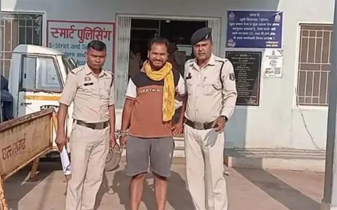 चाइल्ड हेल्पलाइन ऑफिस में महिला से मारपीट करने के मामले में फेमस यूट्यूबर गिरफ्तार, पूरा मामला चौंका देने वाला
