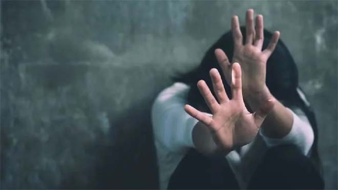 इंस्टाग्राम पर दोस्ती कर युवती से दुष्कर्म और ब्लैकमेलिंग, साइबर पुलिस ने गुजरात से आरोपी को दबोचा