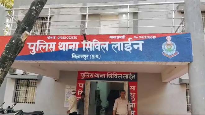 प्रेमी से फोन पर बात करते सास ने पकड़ा, बहू ने कोल्ड ड्रिंक में जहर मिलाकर पिला दिया