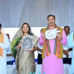 सड़क सुरक्षा का संदेश लेकर सूरजपुर में दौड़े 800 प्रतिभागी, महिला एवं बाल विकास मंत्री लक्ष्मी राजवाड़े और स्वास्थ्य मंत्री श्याम बिहारी जायसवाल बाइक रैली में हुए शामिल