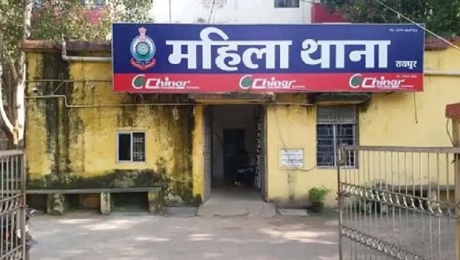 डिप्टी कलेक्टर पर दहेज प्रताड़ना का आरोप पत्नी ने महिला थाने में दर्ज कराई एफआईआर