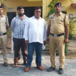 नकली ट्रेडमार्क से बेसन-आटा बेचने वाले पिता-पुत्र गिरफ्तार, सैंपल भी हो गया फेल