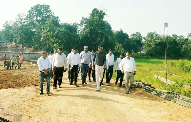बरसात के बाद निर्माण कार्यों को मिली रफ्तार, गुणवत्ता और समय-सीमा पर जोर, निर्माण कार्यों की होगी कड़ी मॉनिटरिंग, फील्ड पर प्रगति जांचने होंगे औचक निरीक्षण