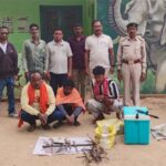 अवैध शिकार के खिलाफ बड़ी कार्रवाई : 2 मादा बंदरों का किया शिकार,ओडिशा के 3 आरोपी गिरफ्तार