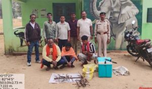 अवैध शिकार के खिलाफ बड़ी कार्रवाई : 2 मादा बंदरों का किया शिकार,ओडिशा के 3 आरोपी गिरफ्तार