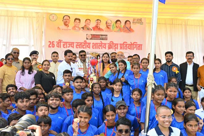 26वीं राज्य स्तरीय शालेय क्रीड़ा प्रतियोगिता का रंगारंग समापन, शिक्षा मंत्री गजेन्द्र यादव बोले “खेलों से बढ़ती है सांस्कृतिक समझ”