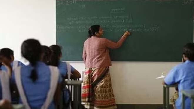 सहायक शिक्षक भर्ती परीक्षा की आई नई तारीख, 15 अक्टूबर से भर सकेंगे ऑनलाइन आवेदन… छात्रों को बड़ी राहत
